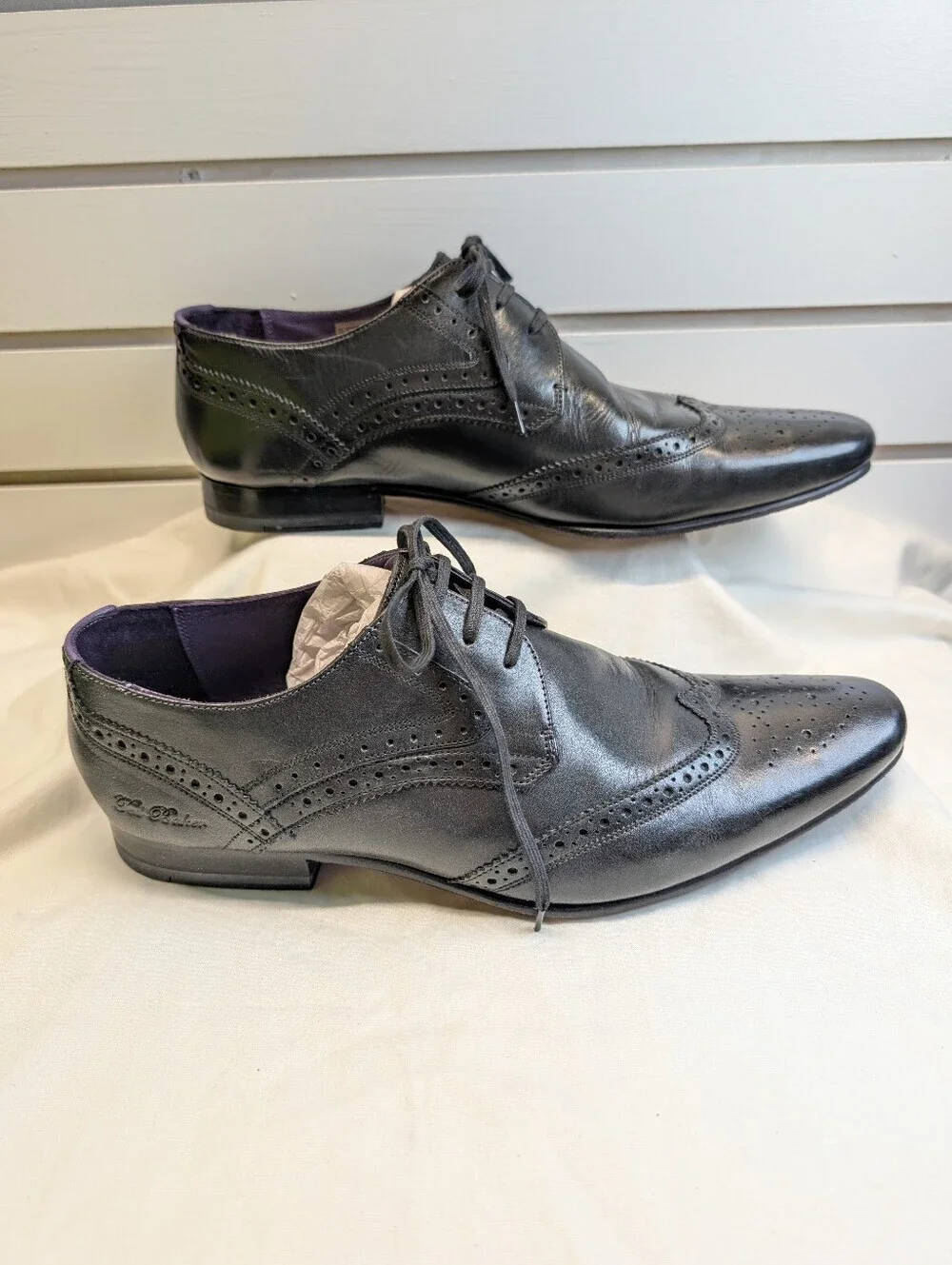 Ted Baker Mens Hann 2  Black Leather Wingtip Lace Up Dress Shoes Sz 10 EUC